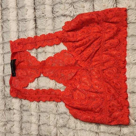 NWOT Signature8 hot red lace bralette medium size - Picture 1 of 8